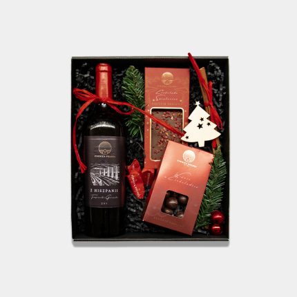 świąteczny-czerwony-zestaw-prezentowy-z-winem